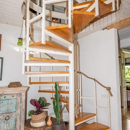 Boka's Forest Getaway Villa *