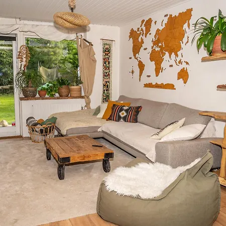 Boka's Forest Getaway Villa *