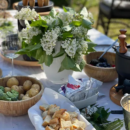 Boka's Forest Getaway Villa *